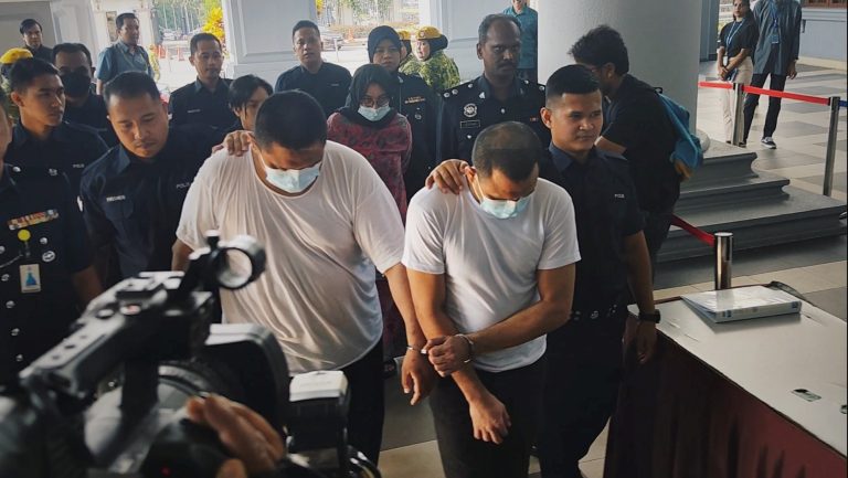 Suami isteri culik warga Palestin didakwa ubah wang haram RM250,000