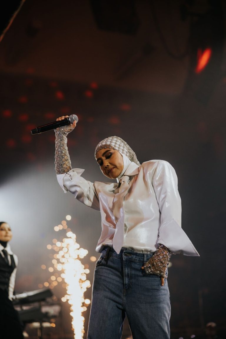 Ella lihat konsert sebagai jalan untuk bersolidariti bersama Palestin – “Peluang buat saya sebagai penyanyi untuk beri kesedaran”
