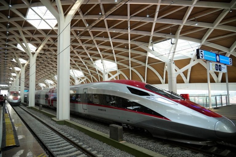 7 konsortium hantar cadangan HSR KL-Singapura