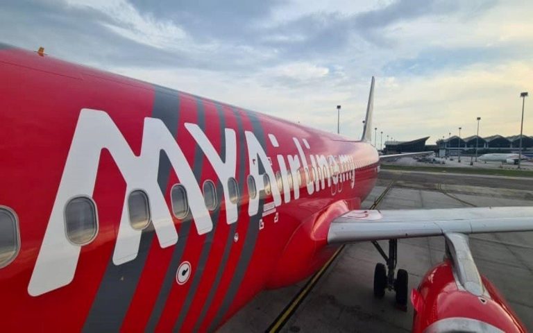 MAVCOM gantung serta-merta lesen MYAirline