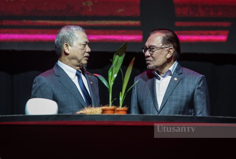 Biar rakyat nilai! Kerajaan kongsi draf MoU didakwa pembangkang bertentang Perlembagaan
