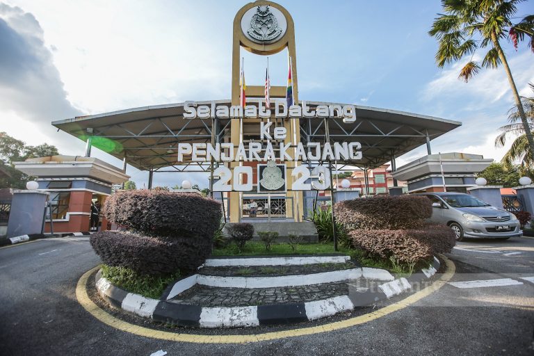 Keluarga dibenar melawat penghuni penjara pada hari ketiga, keempat Aidiladha