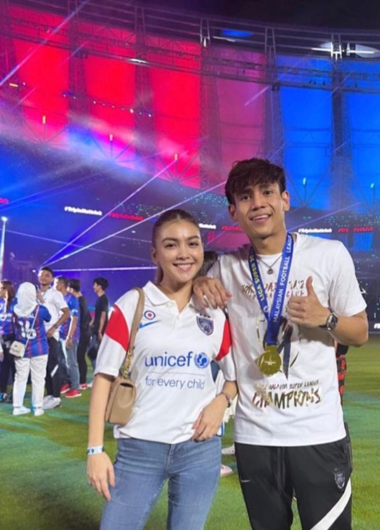 “Congrats B” – Eyka Farhana ucap tahniah buat Akhyar Rashid