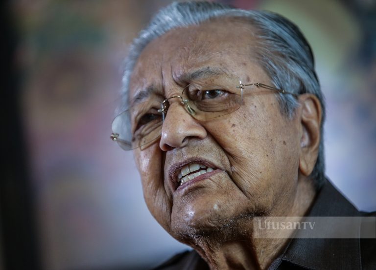 UMNO sudah jadi pengkhianat Melayu, kata Tun M