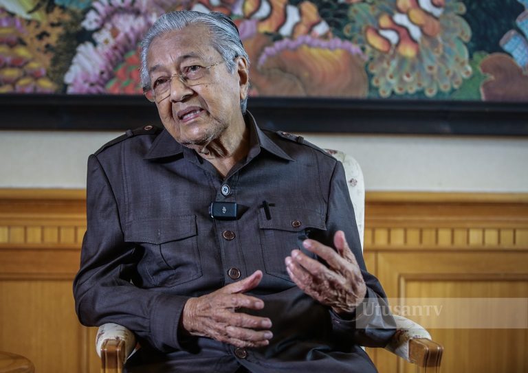 Kerajaan yang buruk boleh menghancurkan negara jika dibiarkan terus memerintah – Tun M