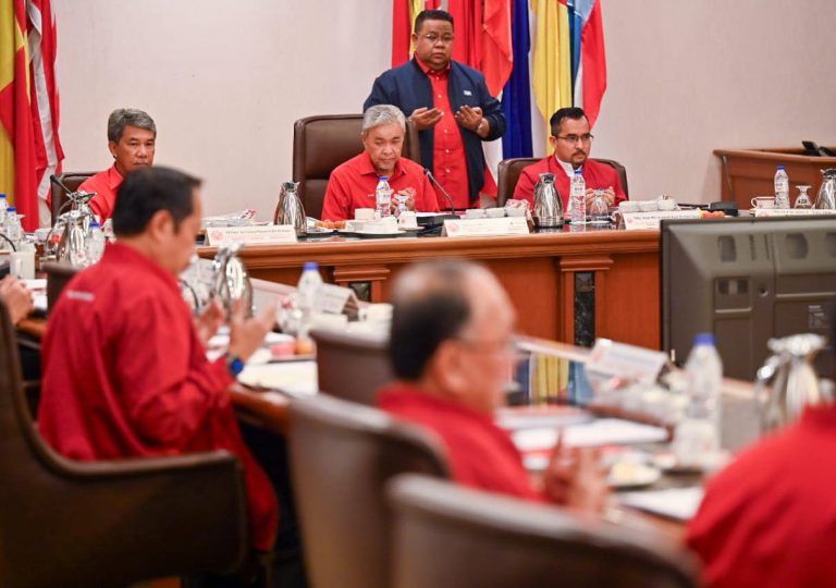 Semua wakil rakyat UMNO terus sokong Anwar – MKT UMNO