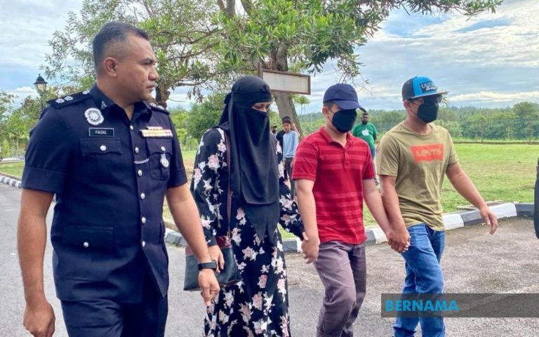 Remaja cuba rompak pemandu e-hailing mengaku tidak bersalah