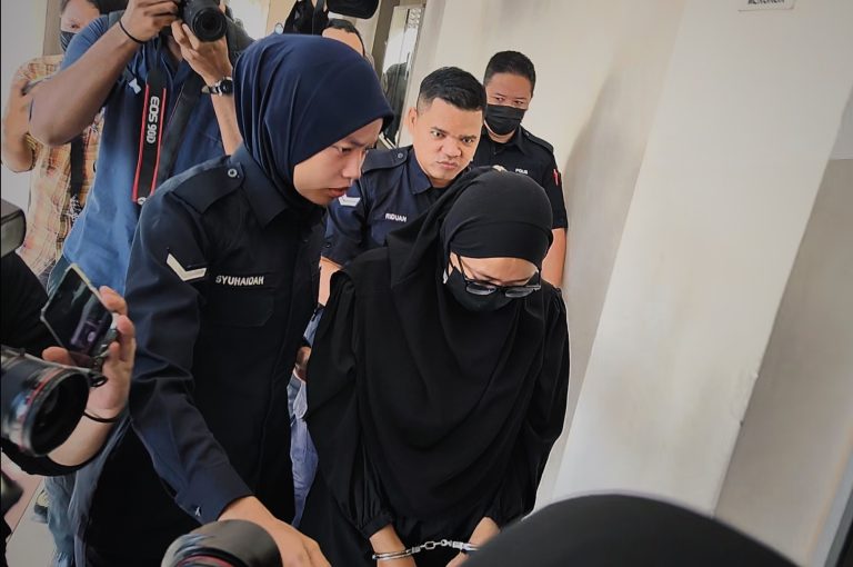 Kanak-kanak tertinggal dalam kereta hingga mati: Ibu didakwa abai anak perempuan