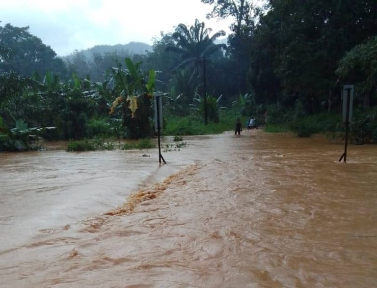 2 sungai di Kelantan lepasi paras bahaya
