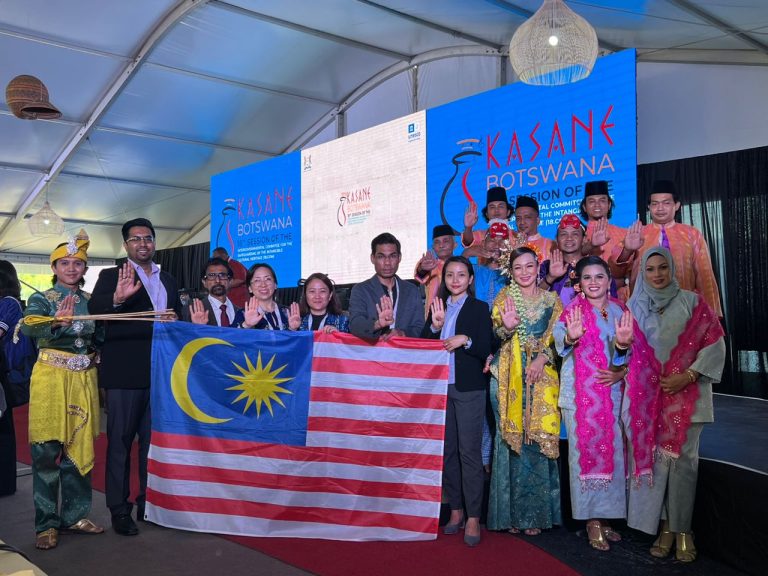UNESCO iktiraf teater Mek Mulung warisan budaya dunia perlu pemeliharaan segera