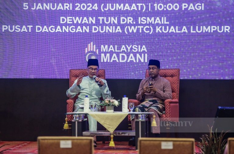 Warga KPT perlu kenali pemikiran PM sebagai ketua kerajaan – Zambry