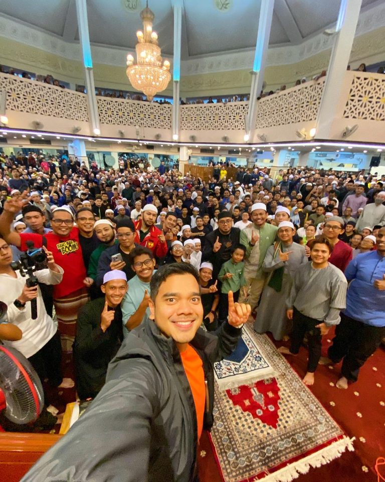 [VIDEO] 3,000 orang sertai Alif Satar solat Subuh & joging, terharu kempen #GengSubuhMacamJumaat dapat sambutan