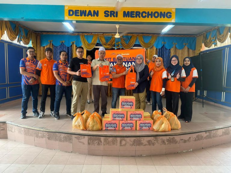 Bank Muamalat perluas bantuan kepada mangsa banjir di Pahang