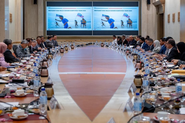 KEB 2024: Agenda kerajaan rombak, lonjak sosioekonomi Bumiputera secara menyeluruh – PM