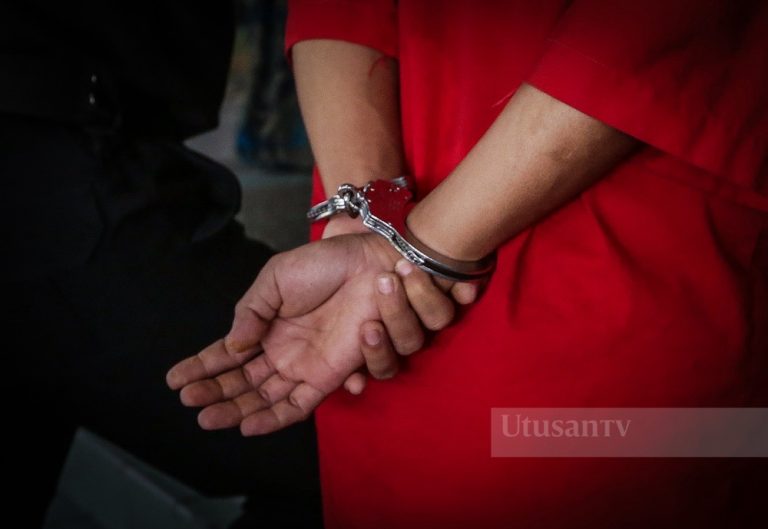 gari tahan Jenayah polis Rasuah