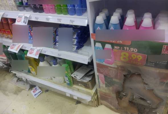 Satu lagi KK Mart dibaling bom petrol, kali ini di Kuantan