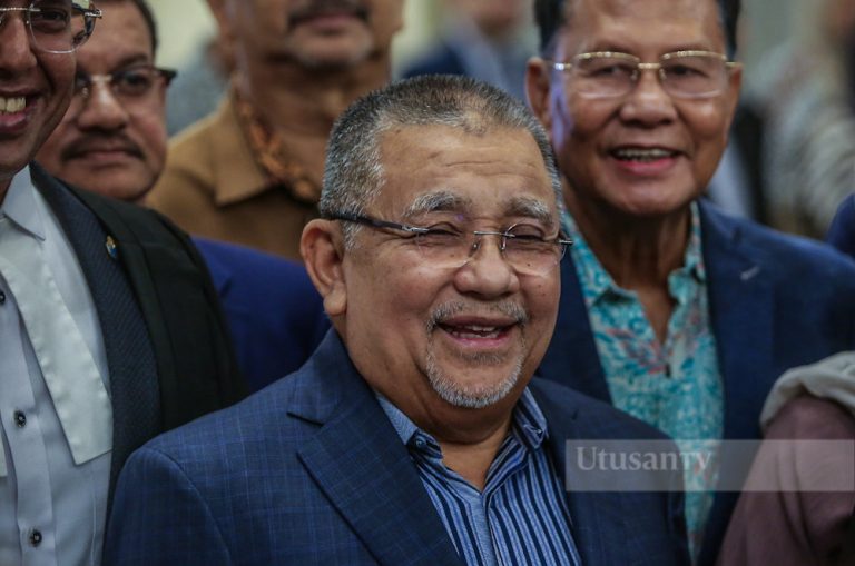 Isa Samad lepas, bebas tuduhan rasuah RM3 juta
