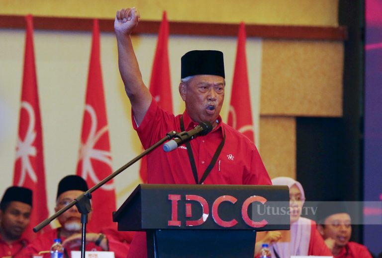 Kerusi 6 Ahli Parlimen Bersatu kosong jika terus sokong PM