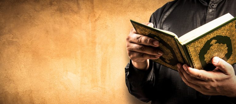 Hendak pandai matematik dan terang otak, dengarlah al-Quran setiap hari