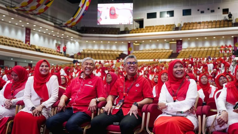 Sama ada UMNO berubah atau kekal tanpa kuasa di Selangor – Tengku Zafrul