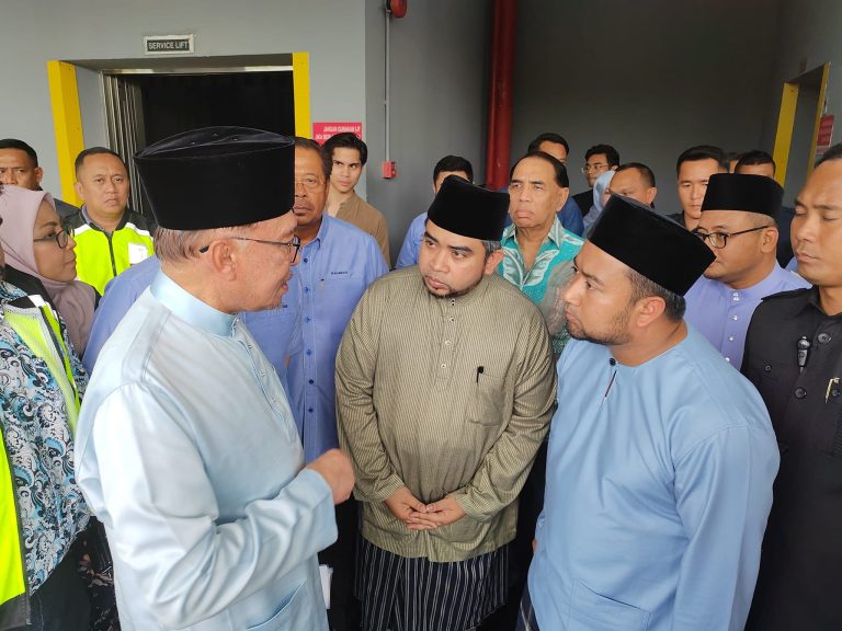 PM syukur Nadir dan keluarga bersatu semula