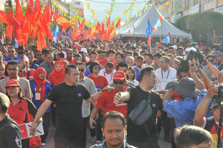 Calon PRK DUN Kuala Kubu Bharu tiba di pusat penamaan