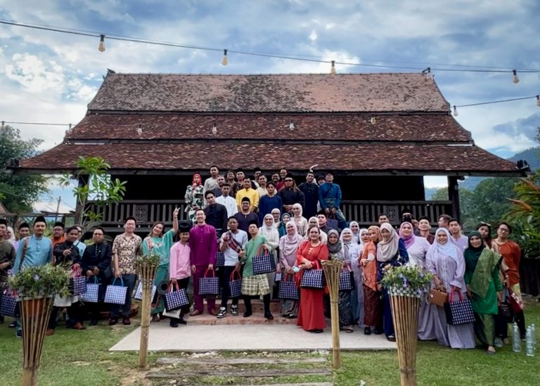 Rumah terbuka TikTok gamit nostalgia balik kampung
