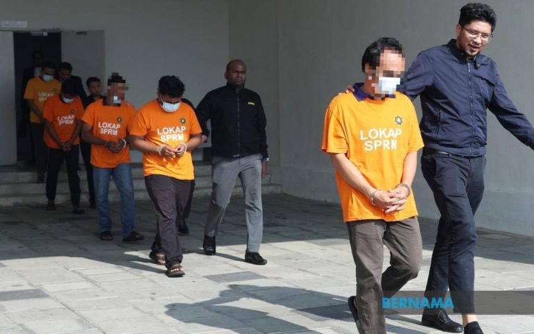 Tahanan reman lima individu termasuk anak MB disambung hingga esok