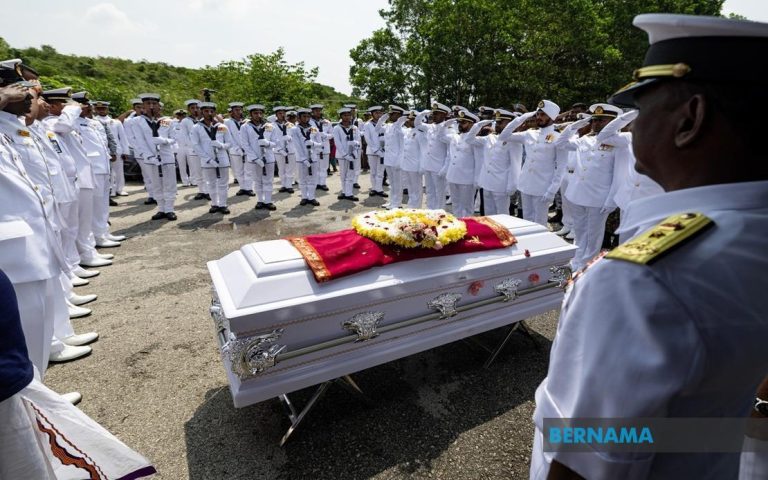 Nahas helikopter TLDM: Mendiang Sivasutan selamat disemadikan