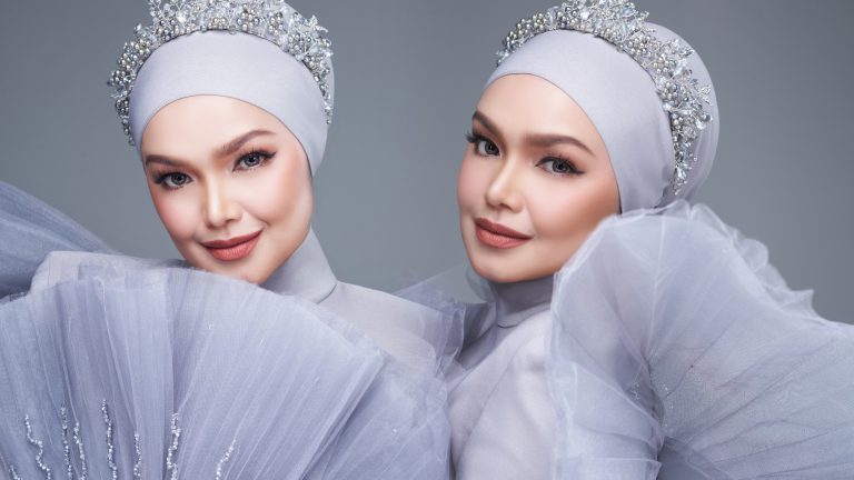 Masih dalam fasa pemulihan suara ketika rakam Cinta Tak Mungkin, Siti Nurhaliza berjaya lunaskan tanggungjawab dengan baik