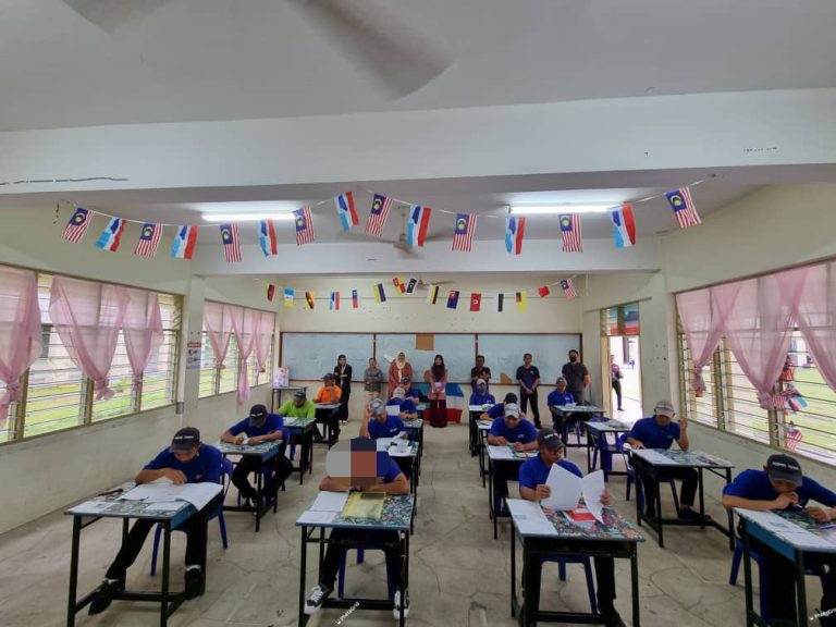 12 klien AADK berjaya lulus SPM 2023