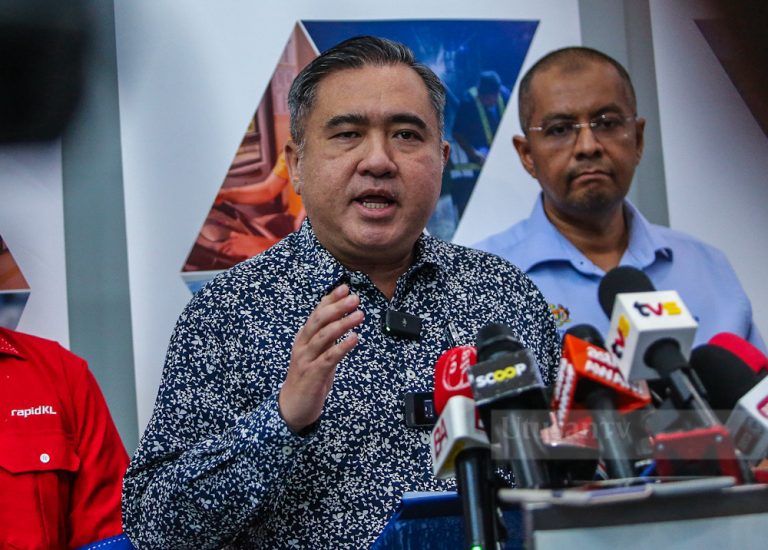Siasat secara terperinci, ambil tindakan tegas terhadap syarikat lori treler dan bas terlibat – Loke
