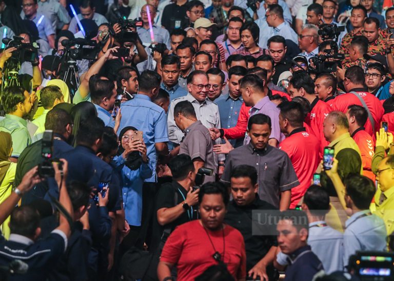 Hari Pekerja: Lain diharap, lain yang datang 