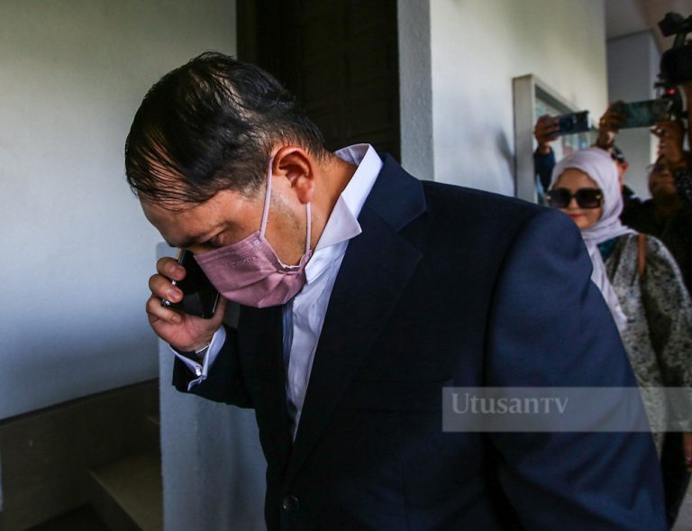 Bekas Setpol Hamzah Zainudin mengaku tak bersalah terima suapan RM350,000