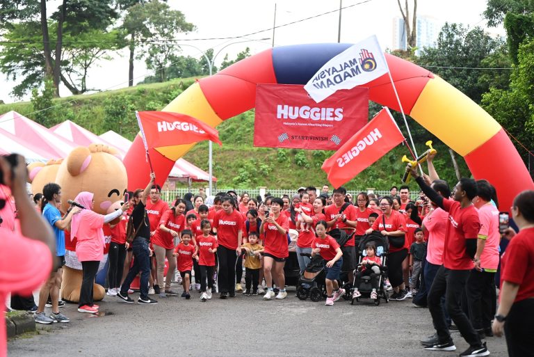 Huggies Malaysia rai Hari Ibu dan lancar lampin baharu dengan Fun Run