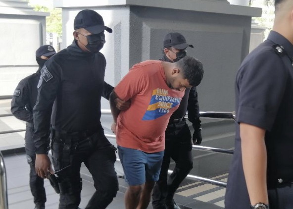 Suspek utama kes bunuh Jalan Telawi didakwa selepas 3 tahun