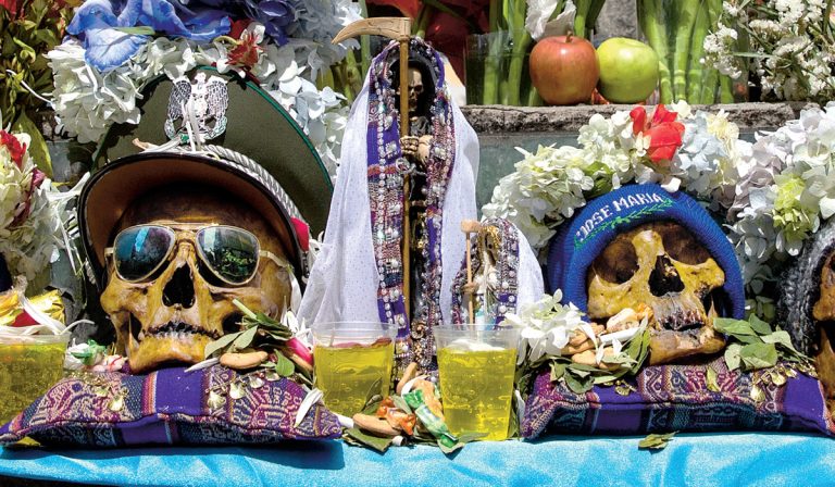 Hari Tengkorak –  ‘Kepala’ ini akan dihias, diraikan untuk elak nasib malang dan memberi rezeki 