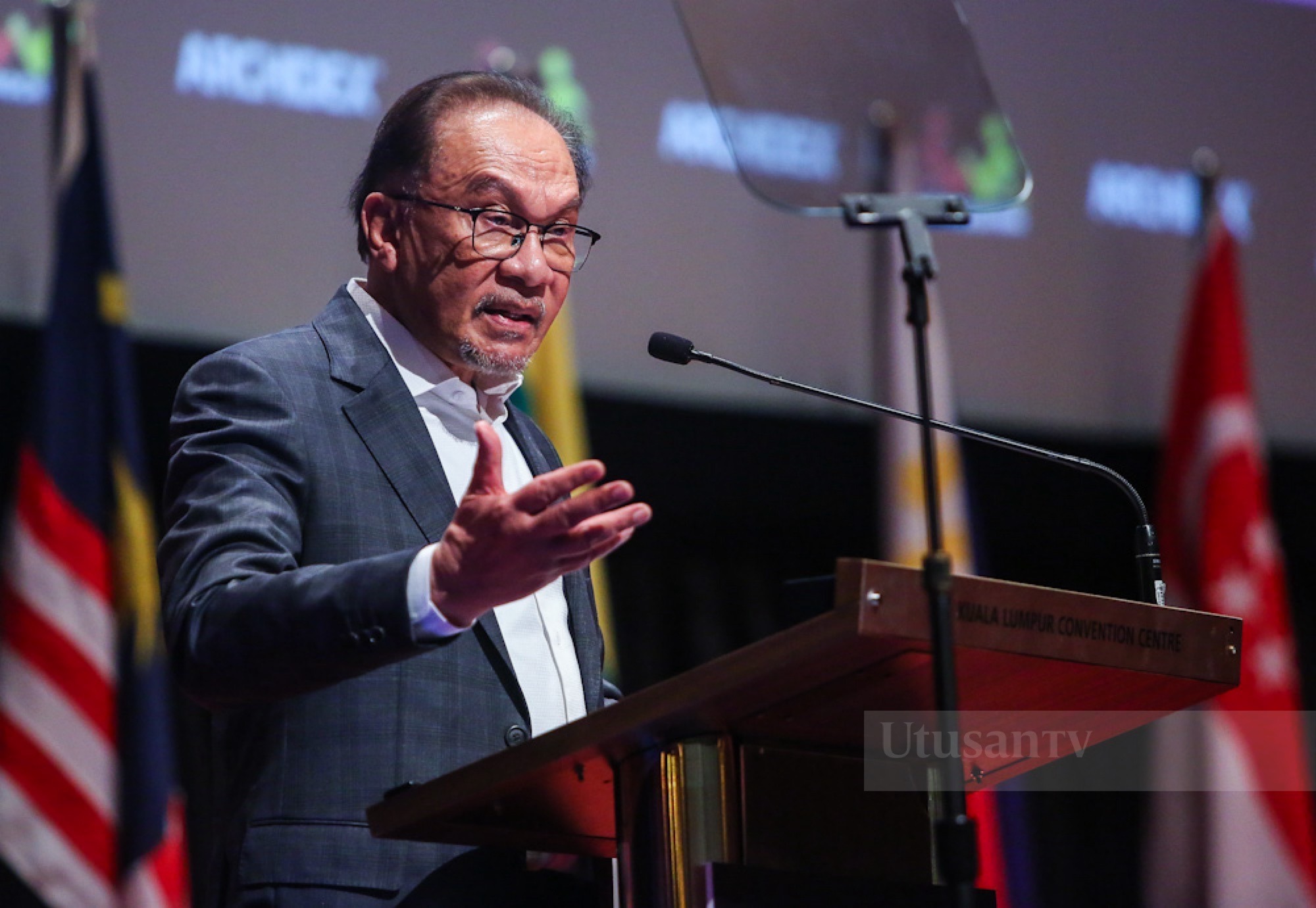 PM Anwar seru NGO, gerakan belia tolak rasuah, salah guna kuasa - UtusanTV