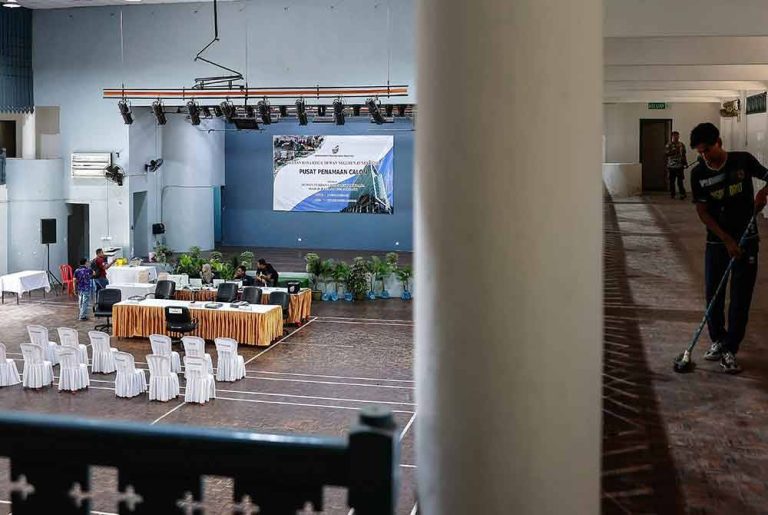 Pusat Penamaan Calon PRK DUN Nenggiri dibuka