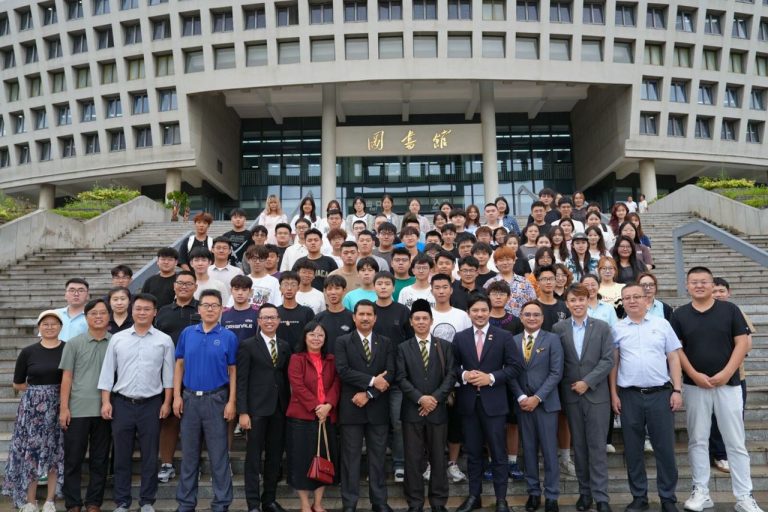 HIT Kampus Weihai diiktiraf pusat ujian MUET pertama di China