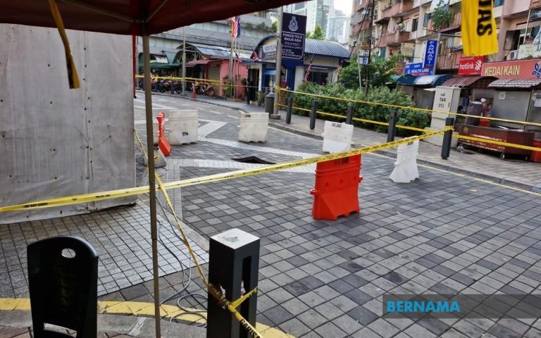Tanah mendap berlaku berdekatan lokasi tanah jerlus Jalan Masjid India