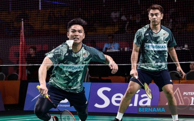Sze Fei-Nur Izzuddin kini beregu nombor satu Malaysia, kedua dunia