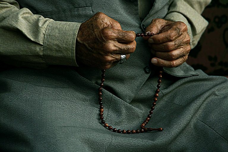 al-muawwizatayn pelindung diri pagi petang