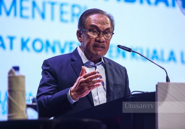 PM, ahli Parlimen Kerajaan Perpaduan hadir taklimat prapersidangan Dewan Rakyat