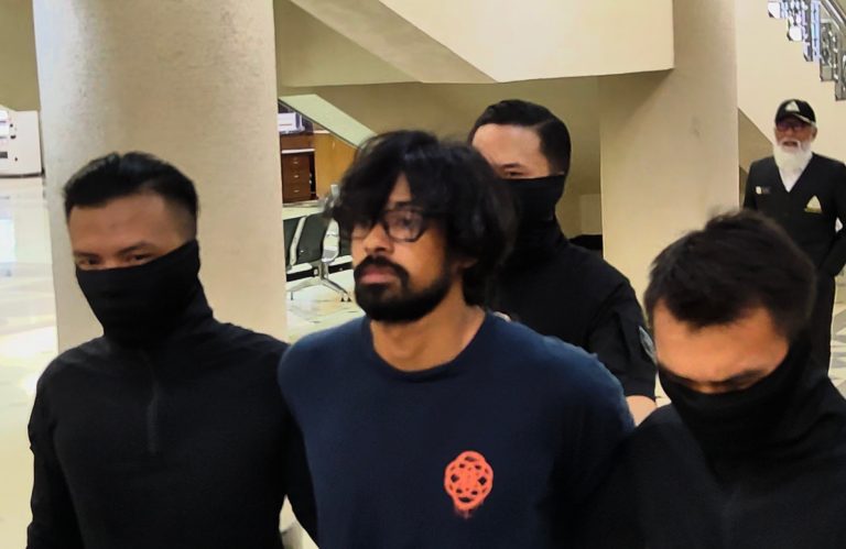 Yusoff Rawther didakwa edar ganja seberat 305 gram