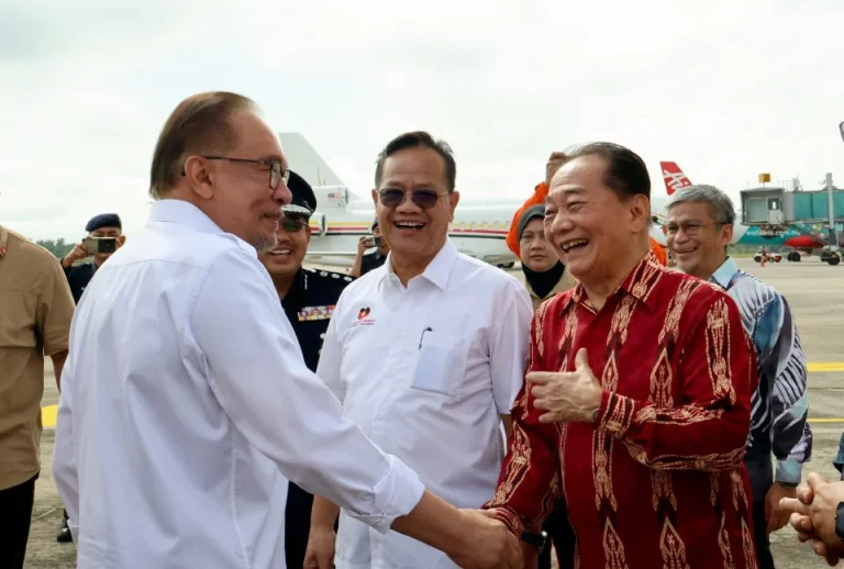 PM lawat Kapit bertemu rakyat, rasmi projek pembangunan