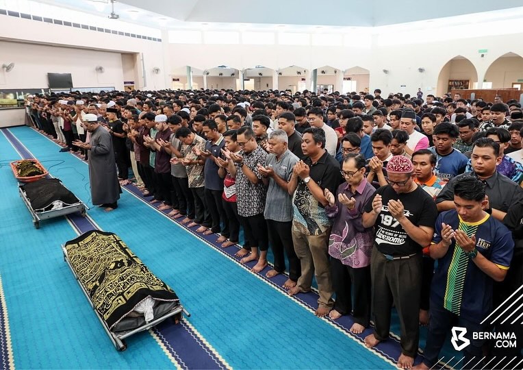 Anwar terkesan kemalangan ragut nyawa tiga pelajar UiTM, ucap takziah kepada keluarga
