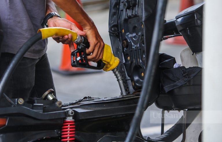 BUDI95: Penerima STR nikmati harga RM1.99 seliter mulai 28 September