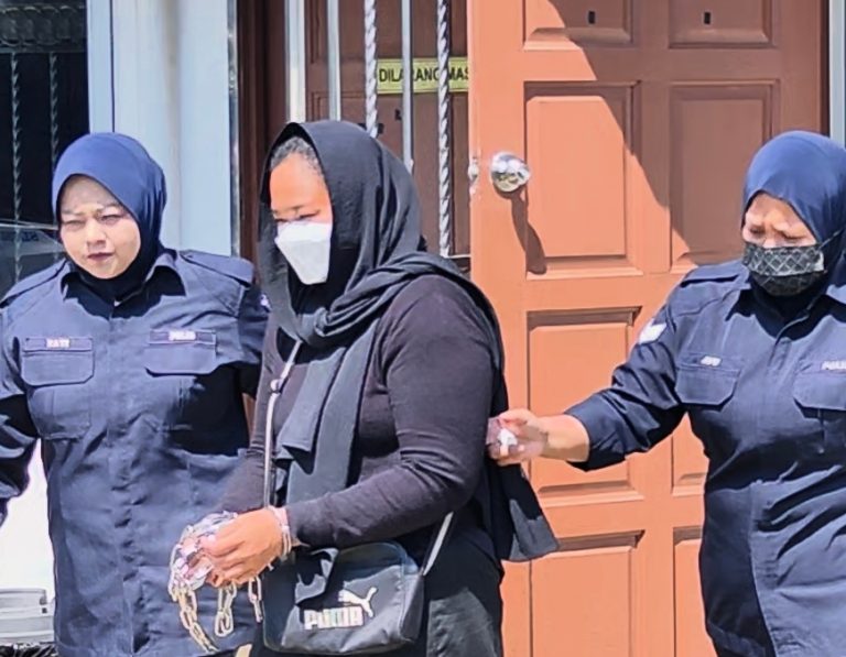 Wanita berniqab enggan alih kenderaan di stesen minyak didenda RM5,500