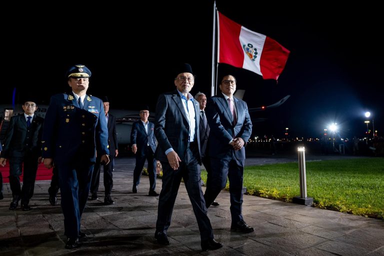 Komitmen Malaysia perkukuh ekonomi antara penekanan PM Anwar dalam APEC 